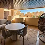 Seaview Elegance -